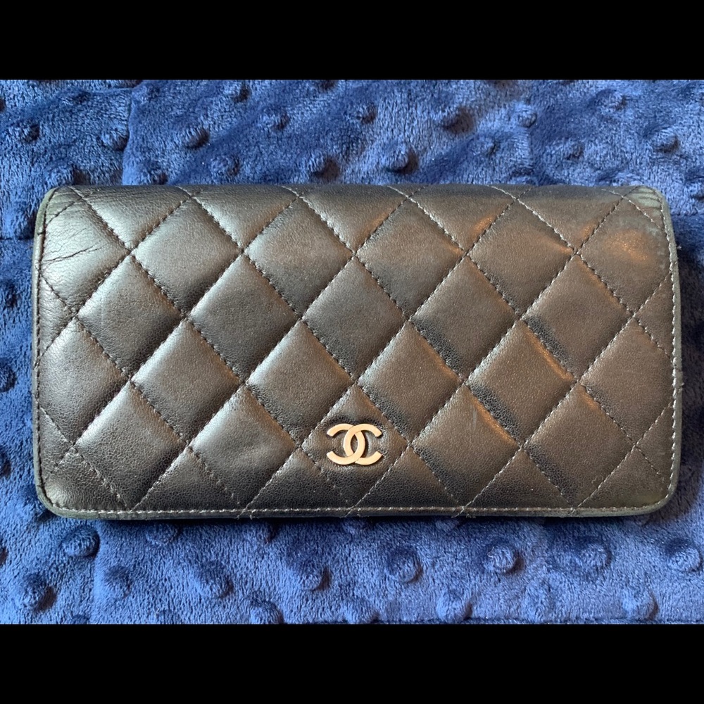 CHANEL Quilted Leather Wallet